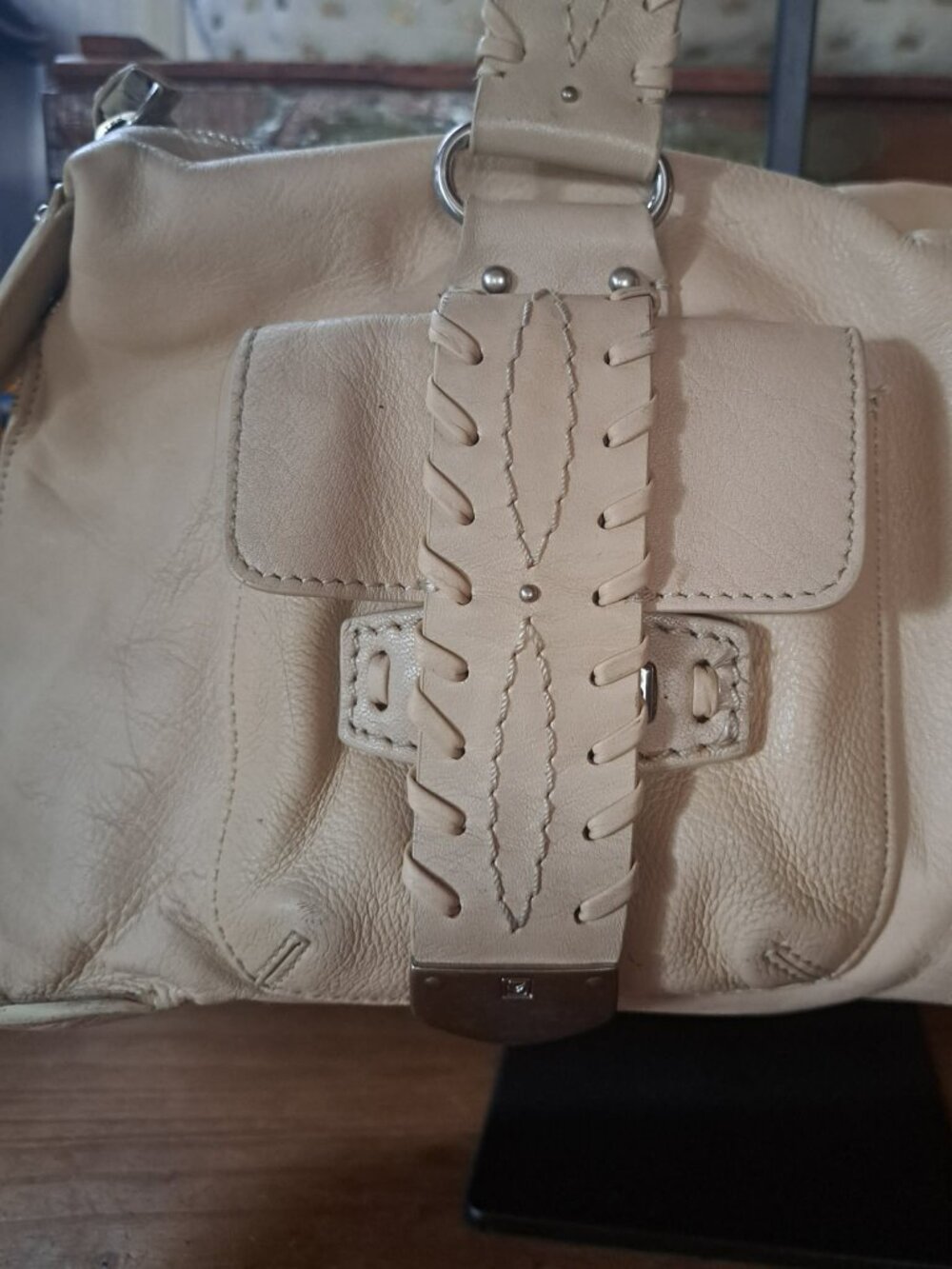 Michael Kors Western Boho Leather Satchel Shoulder Bag Cream Ivory Cargo Pockets - Picture 3 of 13